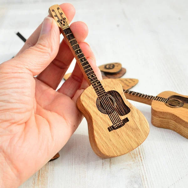 AcousticPick™ - Caja para uñetas de guitarra